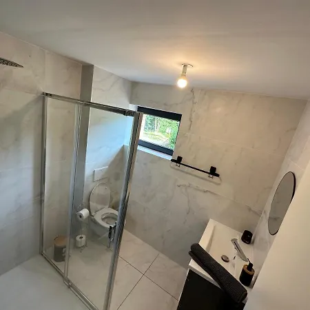 Jardin De L'ancienne école Avec Jacuzzi Privé Appartamento