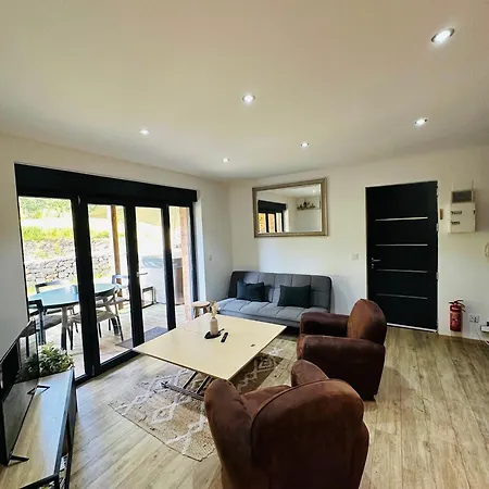 Jardin De L'ancienne école Avec Jacuzzi Privé *